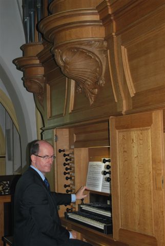 Organist: Eerw. Heer Jos Bielen, Averbode, Belgiƫ